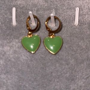 Green gold heart earrings